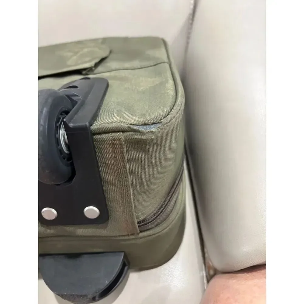 baggalini 4-Wheel Rolling Tote